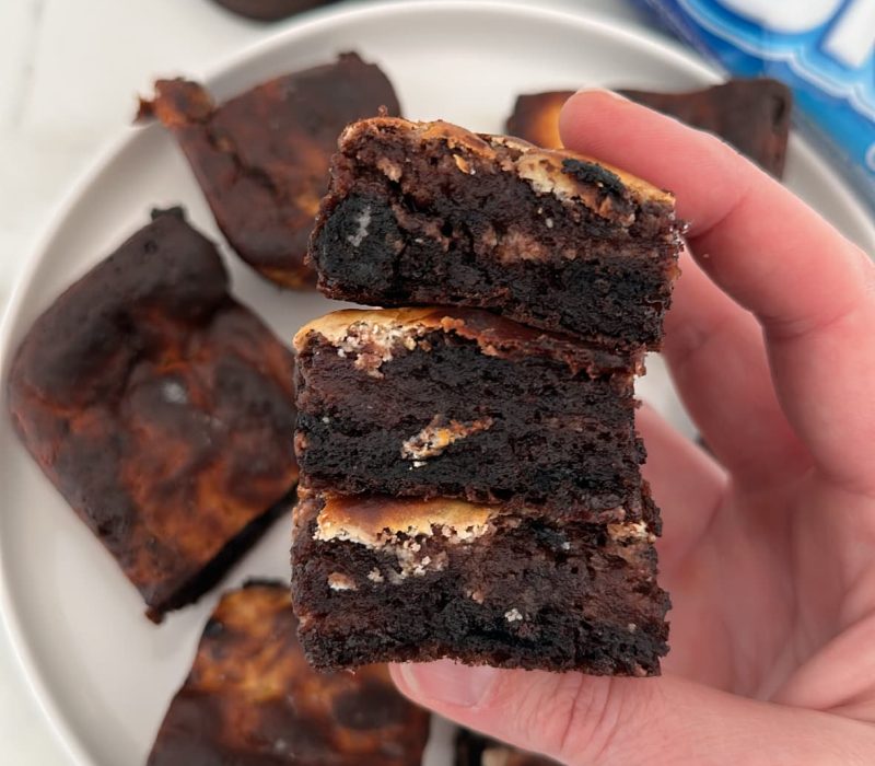 63e63deb859c033f83b9ecea_Gezonde-oreo-cheesecake-brownies.jpg Gezonde Oreo cheesecake brownies